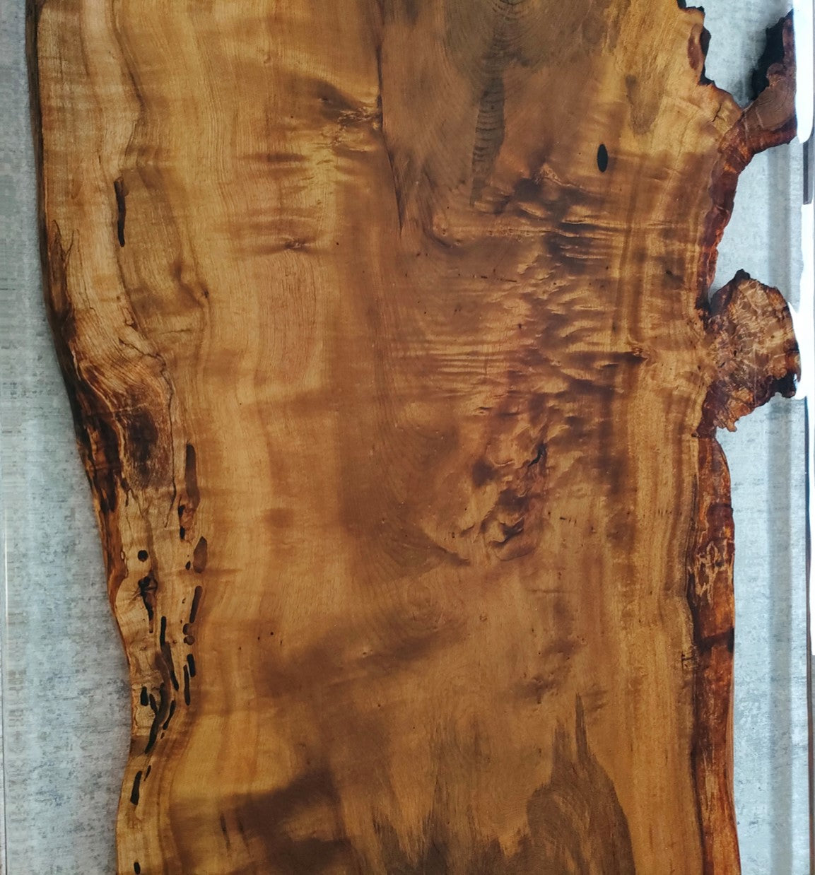 Epoxidharz, Harztisch, Handarbeit, Massivholz