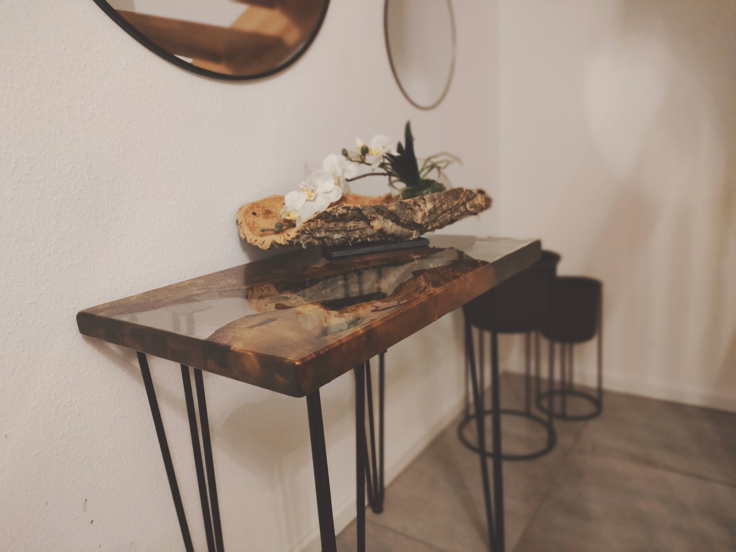 Tischkonsole Flur Massivholz Handarbeit Harztisch