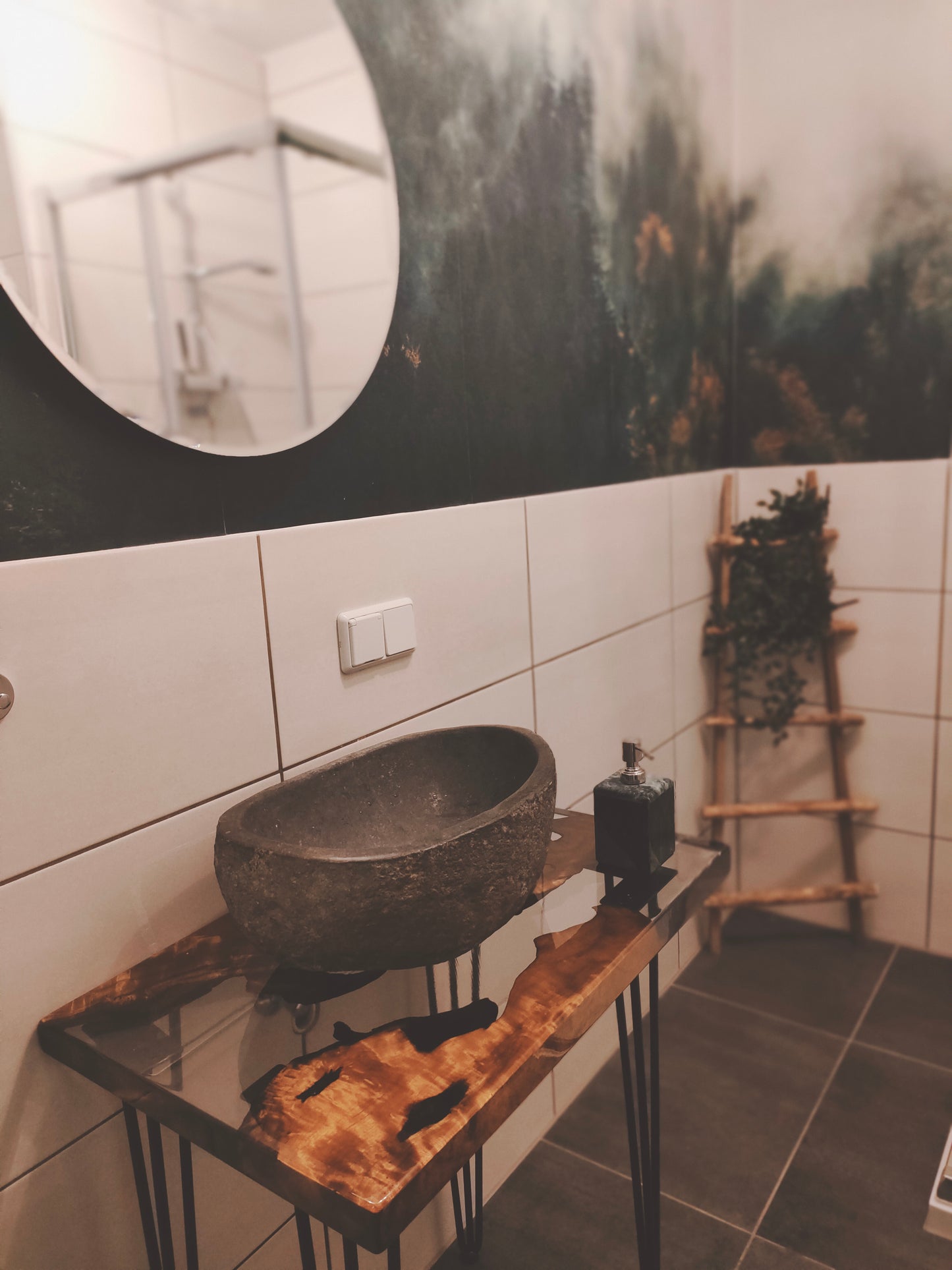 Sonsolentisch Bad, Epoxidharz, Harztisch, Handarbeit, Massivholz