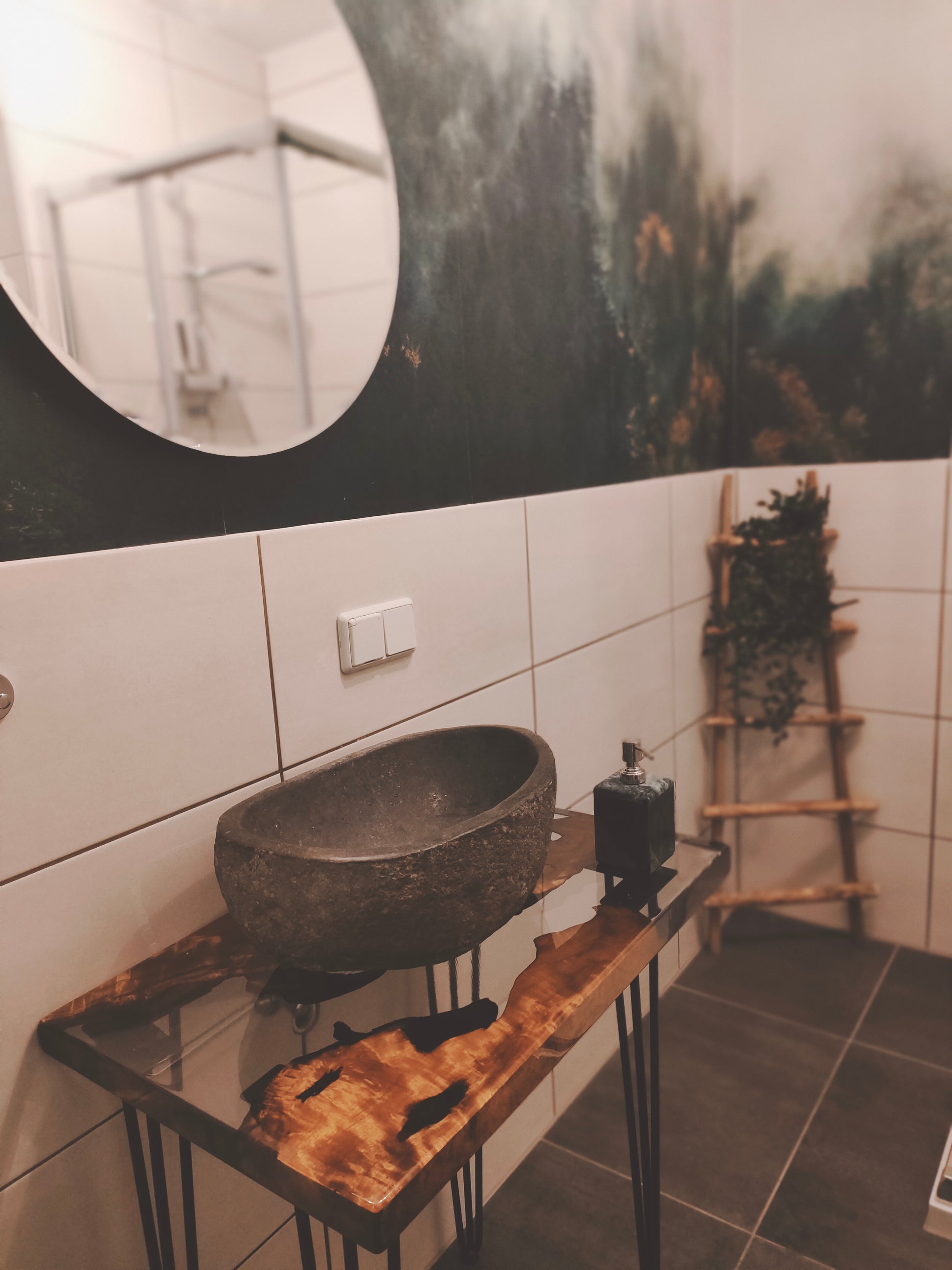 Sonsolentisch Bad, Epoxidharz, Harztisch, Handarbeit, Massivholz