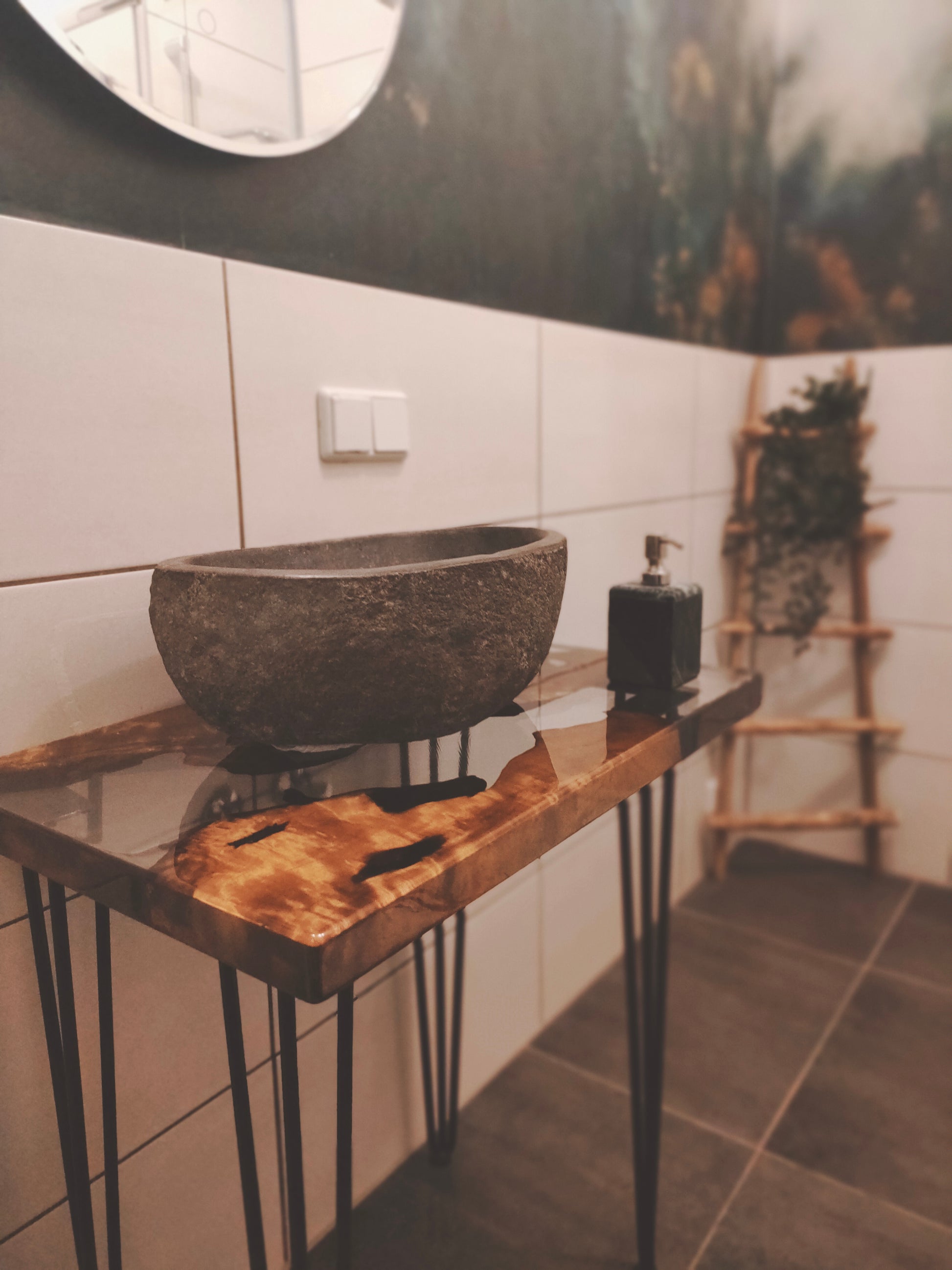 Sonsolentisch Bad, Epoxidharz, Harztisch, Handarbeit, Massivholz